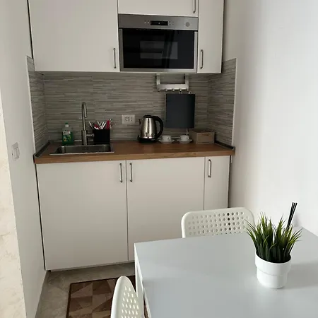 Nicotra's Апартаменты